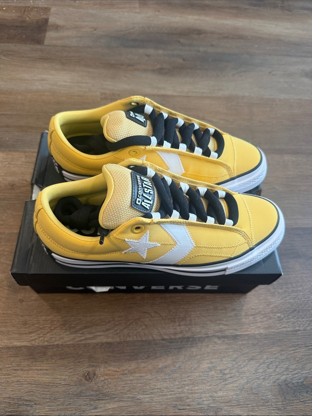 Converse Yellow Low-Top One Star Sneakers with Black Laces